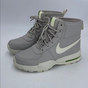 Nike Air Max Goaterra 2.0 Big Kids All Weather Boot Size 5Y DC9515-002 Gray
